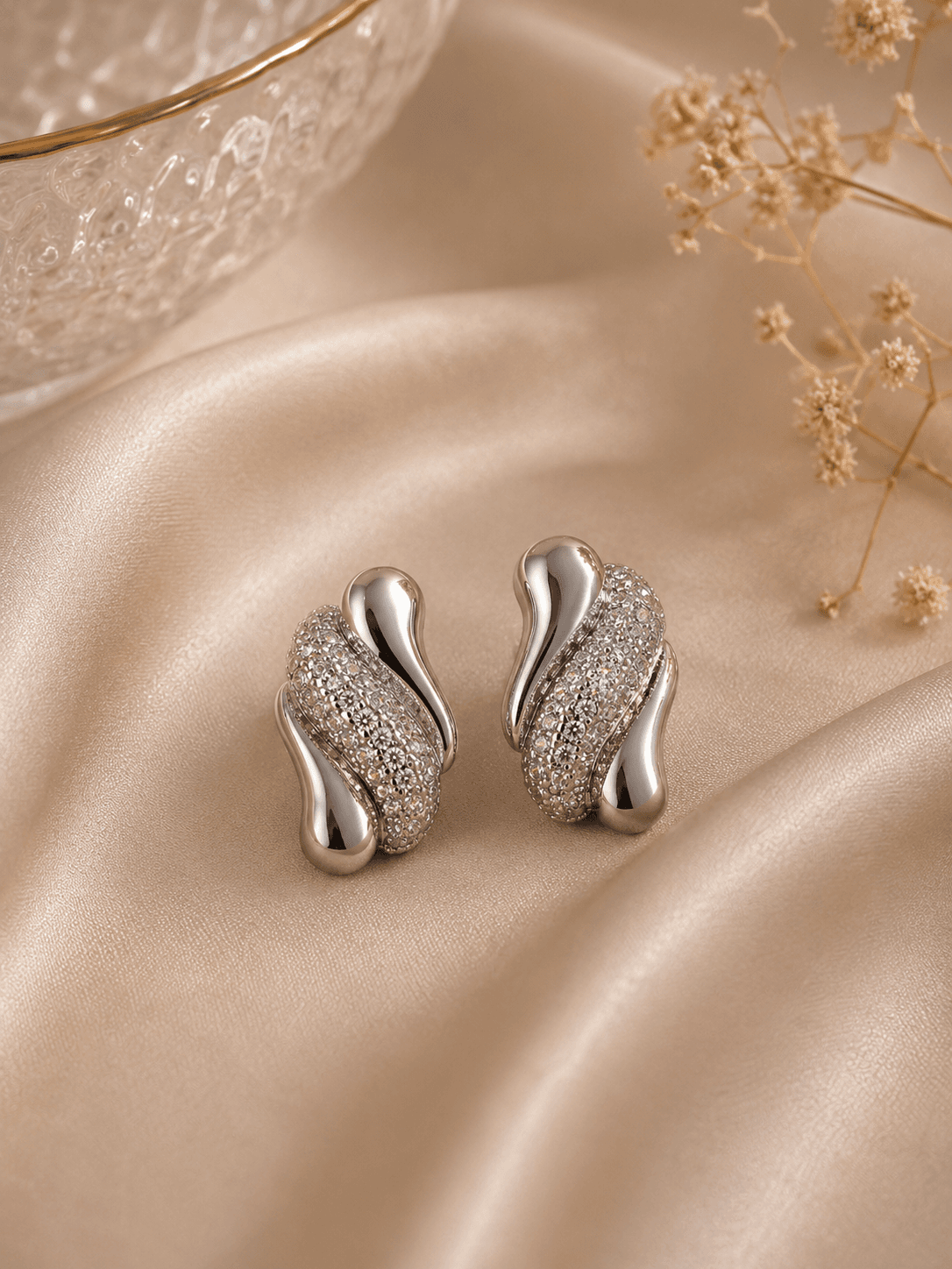 Brinco Silver Glow